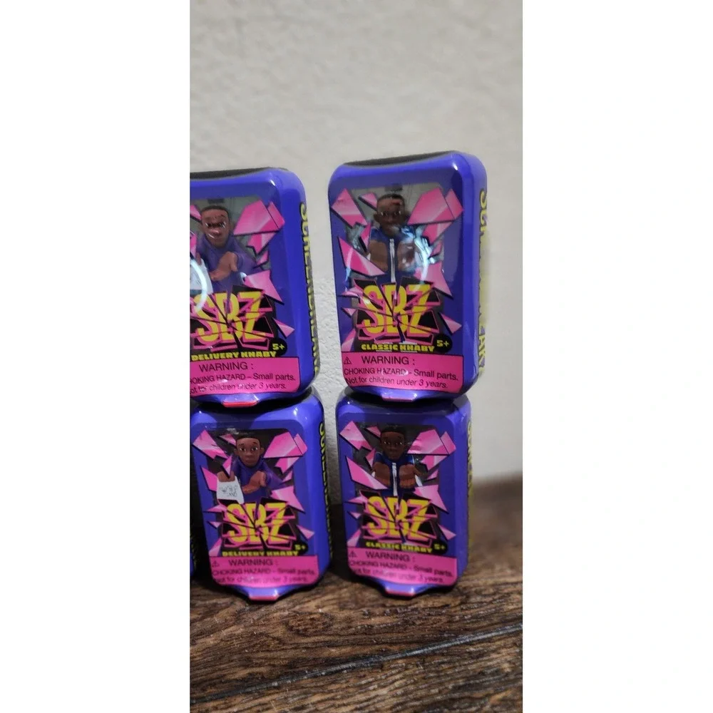 10 Brand New SBZ Screen Breakz Khaby Tac Classic Golden Delivery Collectable
